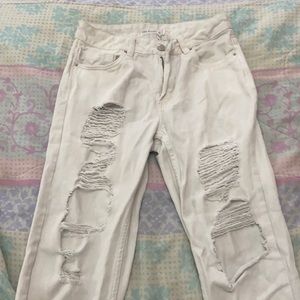 High waisted boyfriend whit jeans